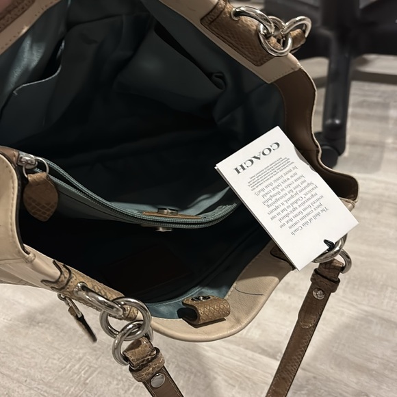 ⭐️  COACH Penelope ~Leather Top ~Turnlock Satchel Carryall Purse F16531 - Picture 10 of 10